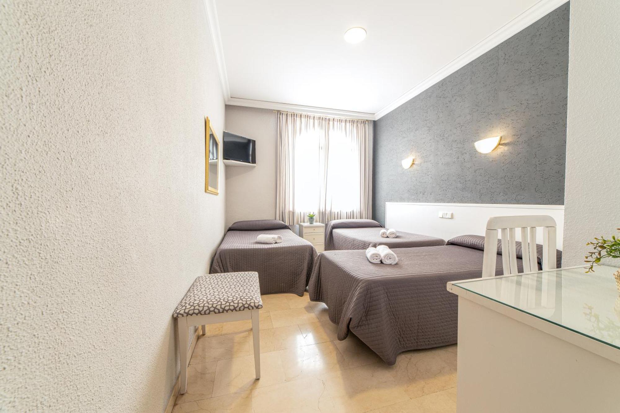 Hostal Ya Aspe Exteriör bild
